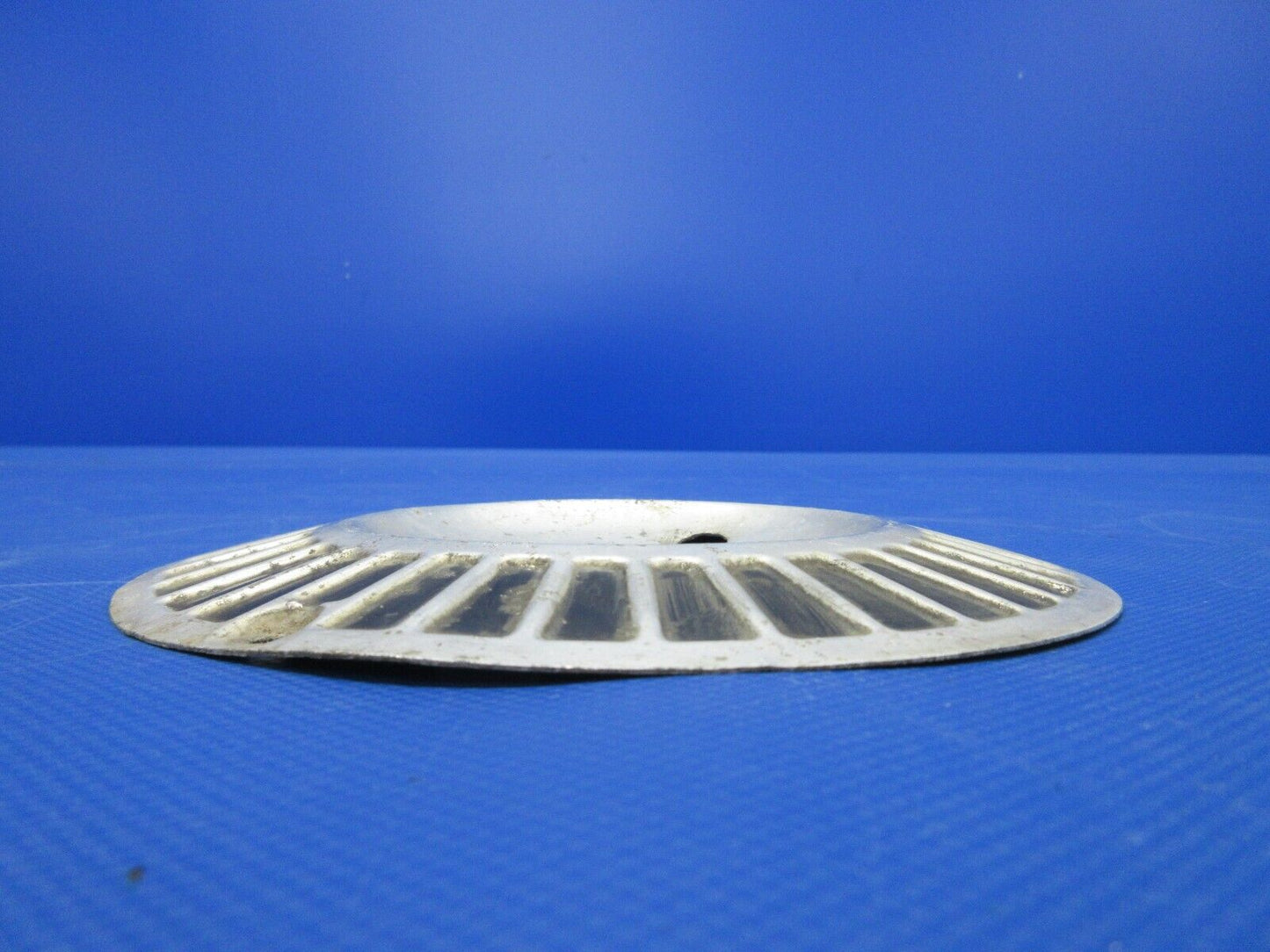 Cessna Wheel Cap 7-1/4" Diameter P/N 0741048-7 (0324-1292)
