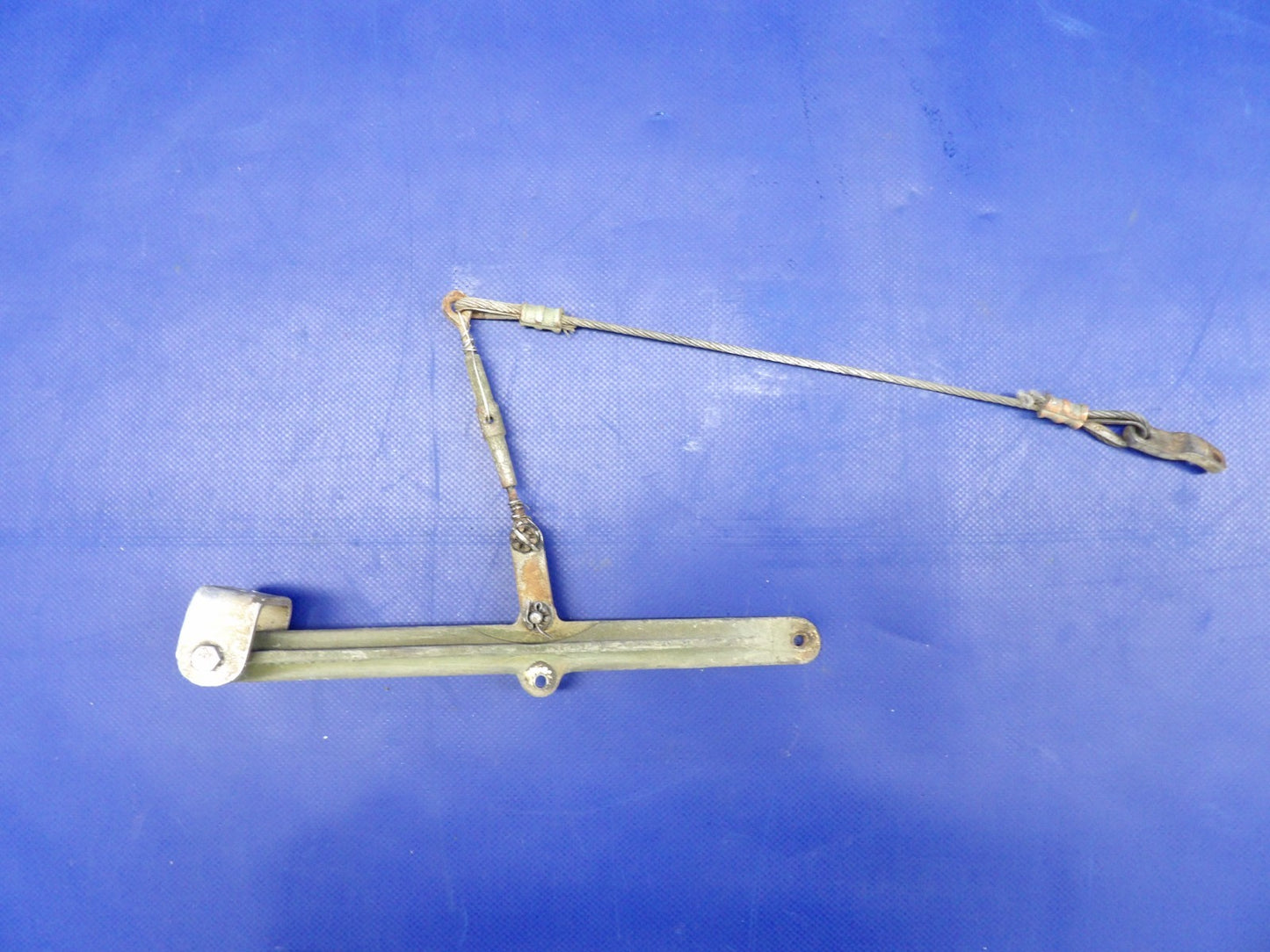 Globe GC-1B Swift Tailwheel Bellcrank And Bracket P/N 11-351-3631 (0326-415)1