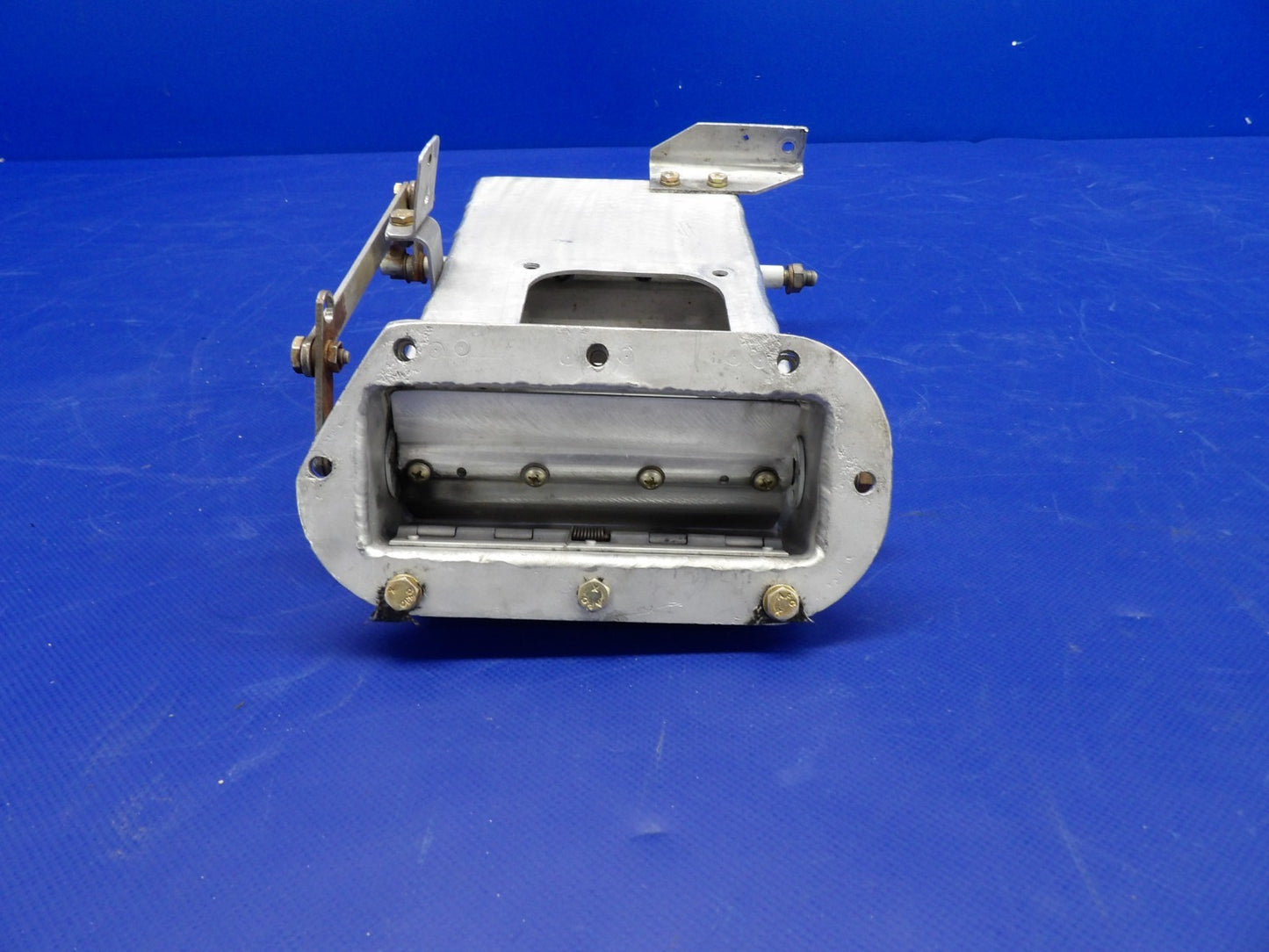 Beech D95A Travel Air Left Hand Air Box P/N 95-919117-5 (0226-514)3