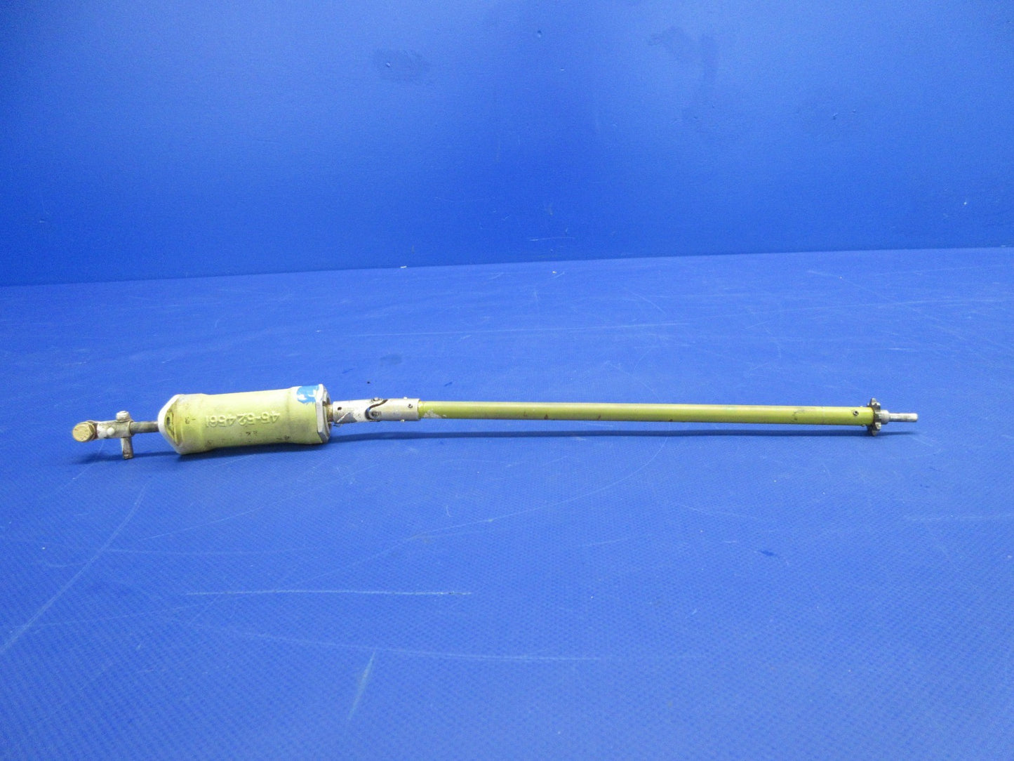 Beech D95A Travel Air Elevator Trim Tab Actuator RH P/N 45-524565-5 (0326-736)6
