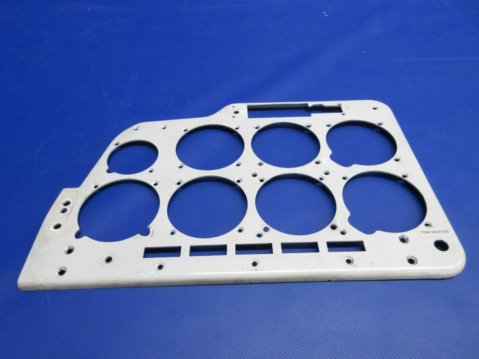 Beech 58 Baron LH Floating Instrument Panel P/N 96-324175-7 (0226-1028)2