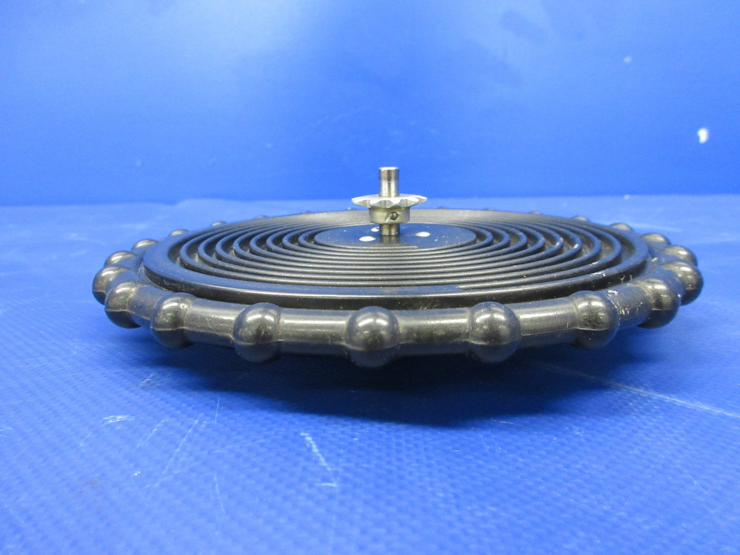 47031936