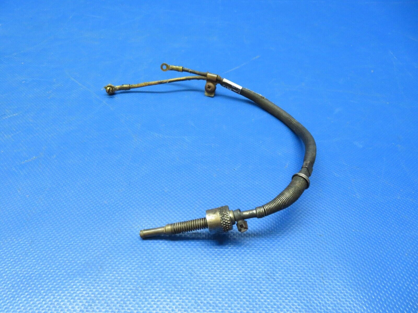 Piper PA-23-250 Aztec Lewis Bayonet Temp Probe P/N AN5541-1 TESTED (0724-105)