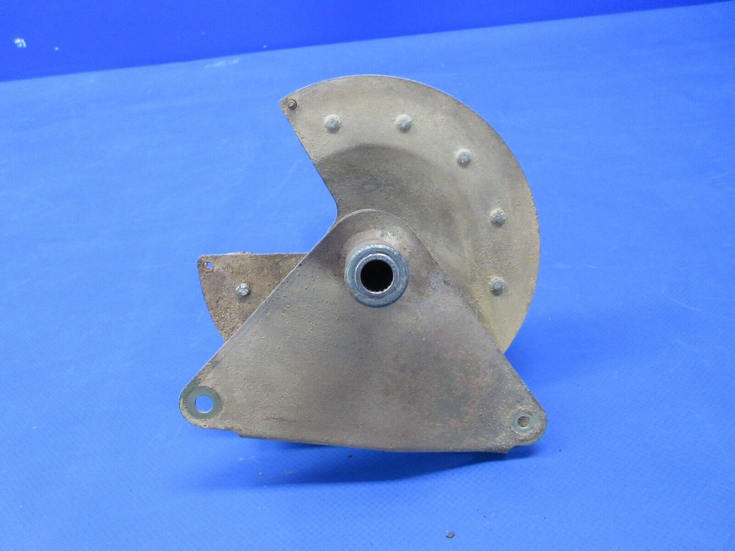Cessna 150 / 150G Left Flap Drive Pulley P/N 0760612-1 (0624-1424)