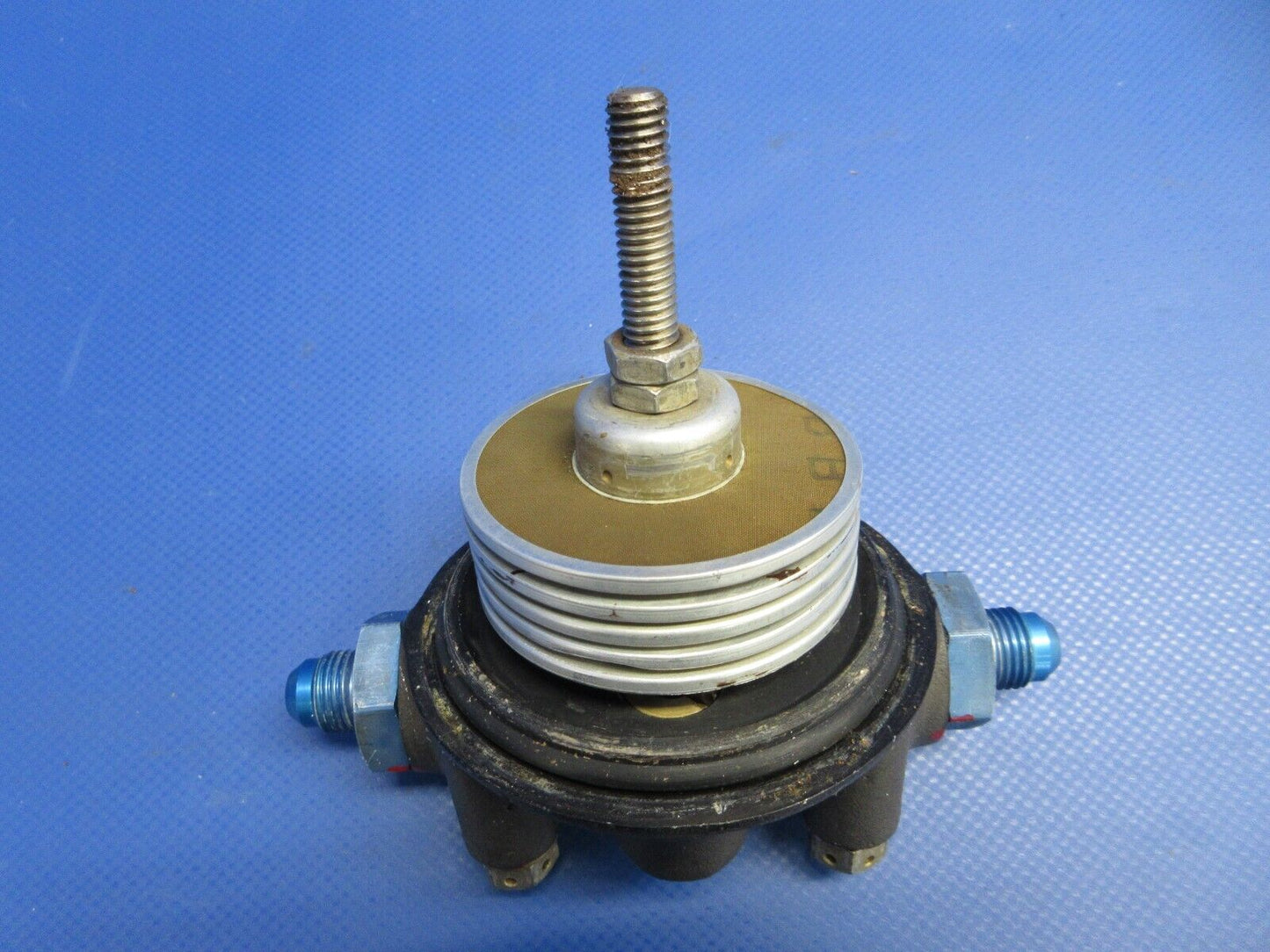 Piper PA-34-200T Seneca II Fuel Filter Assy P/N 02W051296-3 (0524-1933)