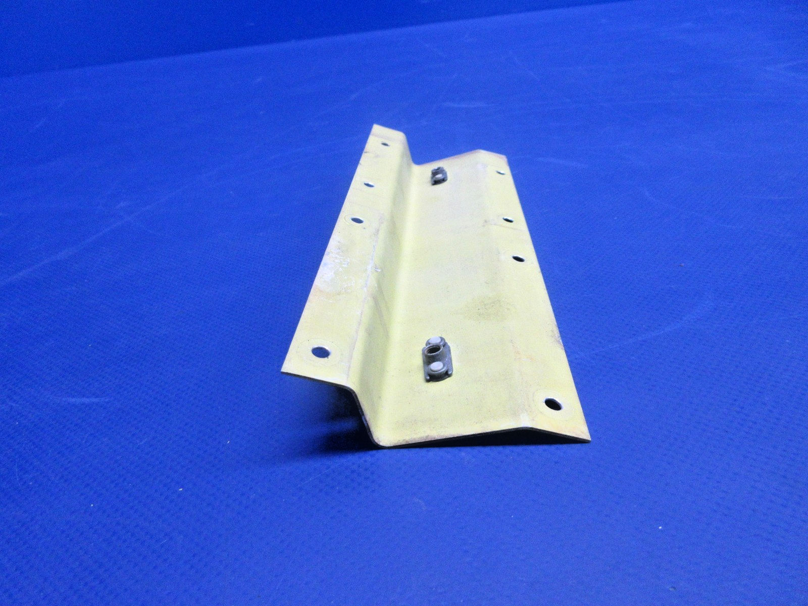 Rockwell Commander 112 LWR LH Cabin Door Latch P/N 43707-1 (0826-421)13
