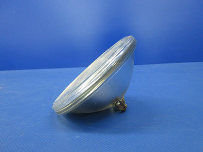 General Electric Sealed Beam Lamp 28V P/N 4581 LOT OF 3 NOS (0424-1138)