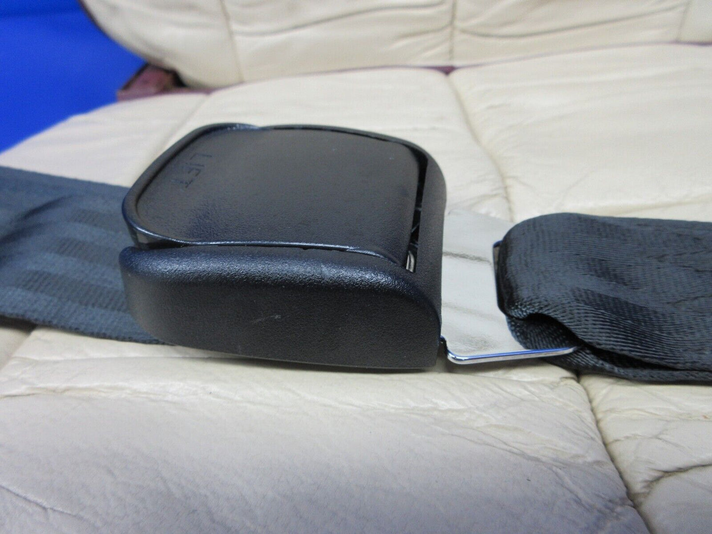 Cessna 310 / 310R LH / RH Aft Seat P/N 0812825-24 (1124-1439)