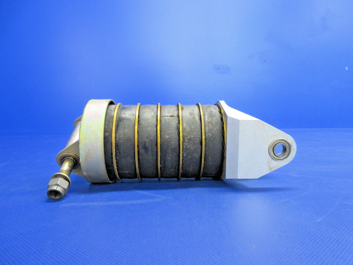 Cirrus SR22 Front Nose Gear Shock Absorber P/N 13386-001 (0926-799)2