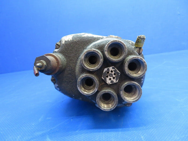 Continental GO-300-A Slick Electro Magneto P/N 626416 CORE (0824-2067)