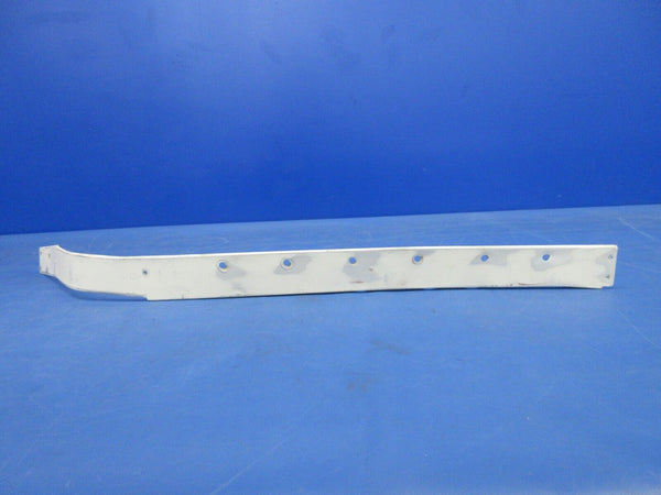 Cessna 150 / 150L Wing Fairing LH & RH P/N 0426003-18 & -19 (1024-2151)