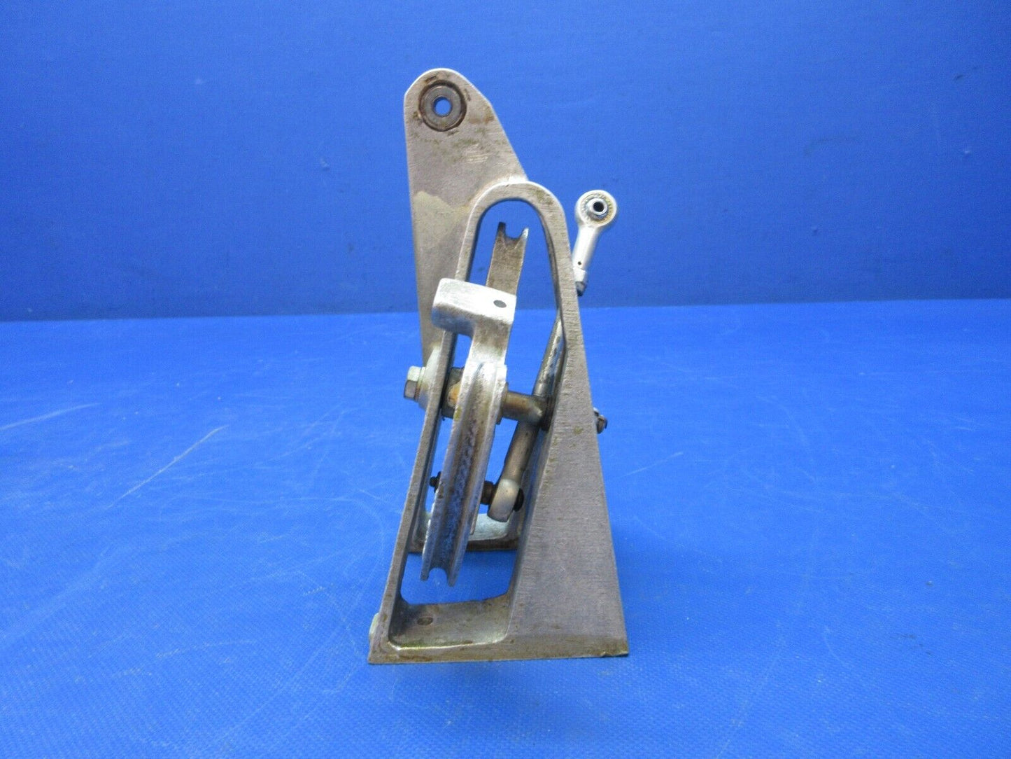 =Aeronca 11AC Chief Aileron Control Sector & Bracket P/N 3-528 (1024-1413)