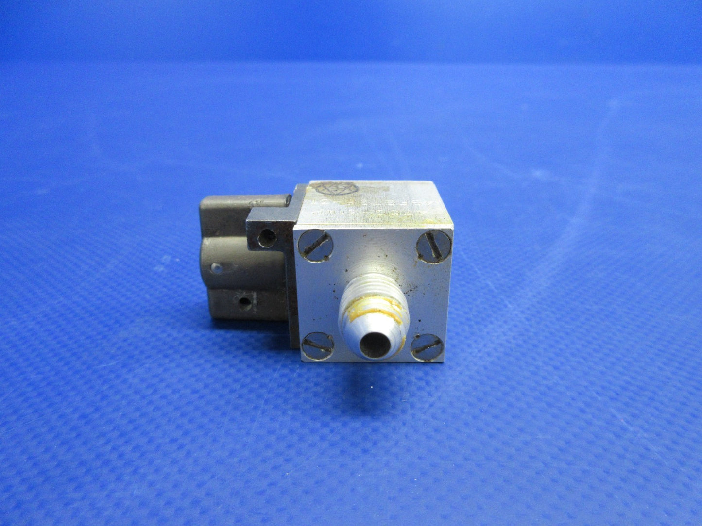 Cessna 421 Auto-Valve Flow Valve P/N 475C-31WP (0726-747)11