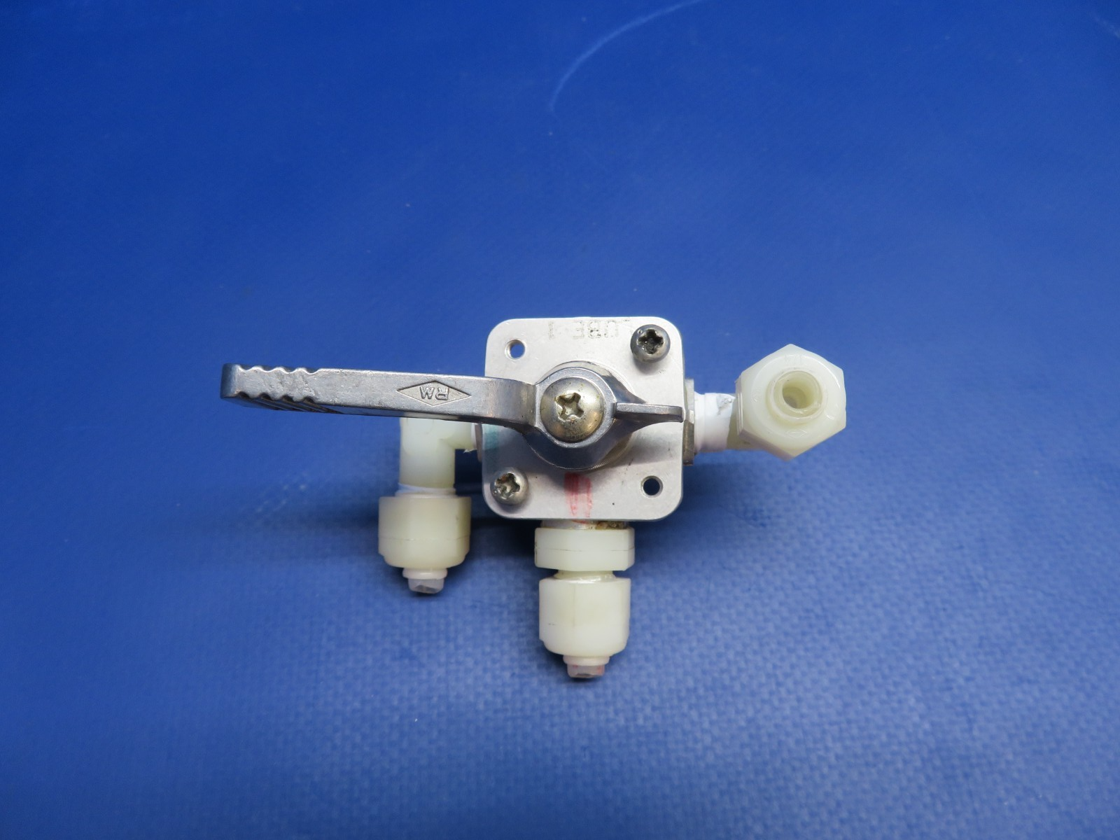 Cessna 421 Republic Static Air Selector Valve P/N 1-3168-4 (0426-1704)7