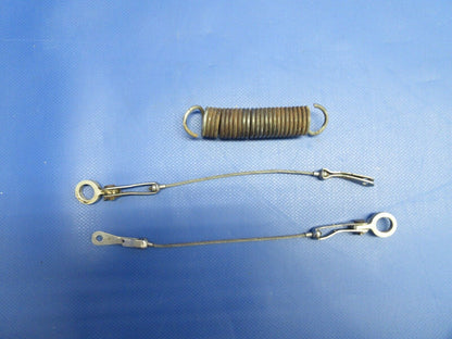 Beech C24R Sierra Nose Gear Centering Steering Spring 169-820030-11 (0524-1190