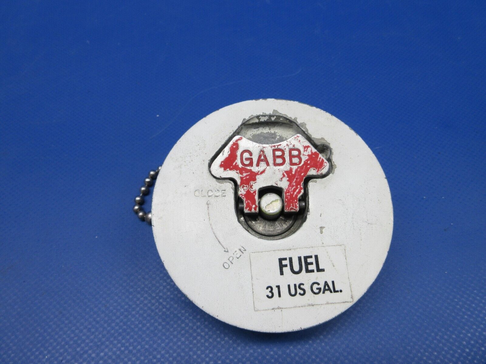 Beech 95 / D95A Travel Air GABB Fuel Filler Cap P/N 37810-1 (0524-1118)