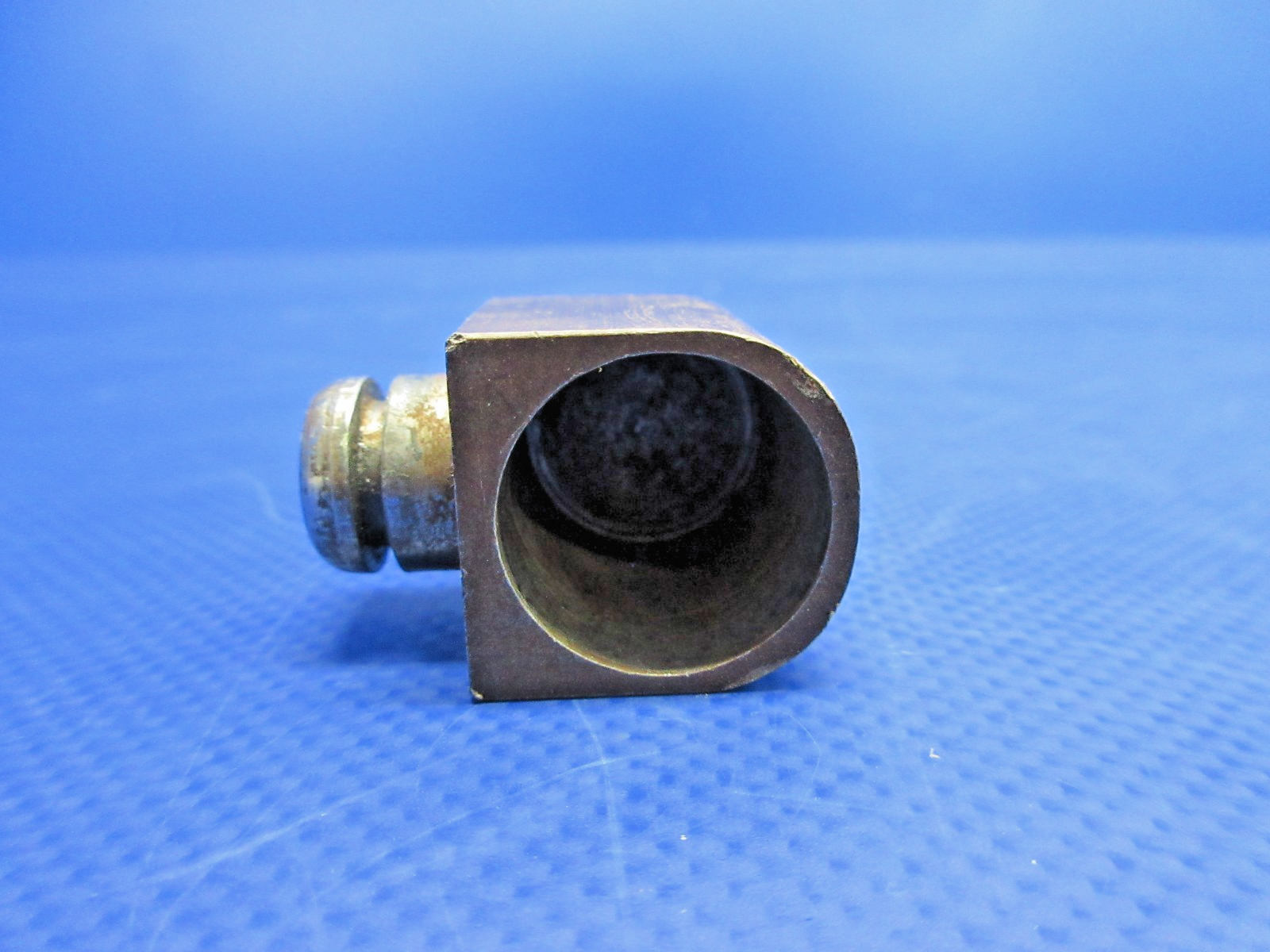 Cessna 310 / 310I Seat Pivot Stud P/N 0812852-1 (0326-831)8
