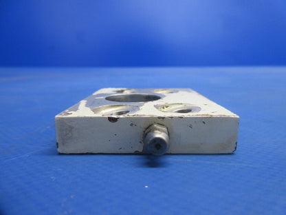 Mooney M20 / M20C RH Main Gear Bracket P/N 210067-8 (1024-806)