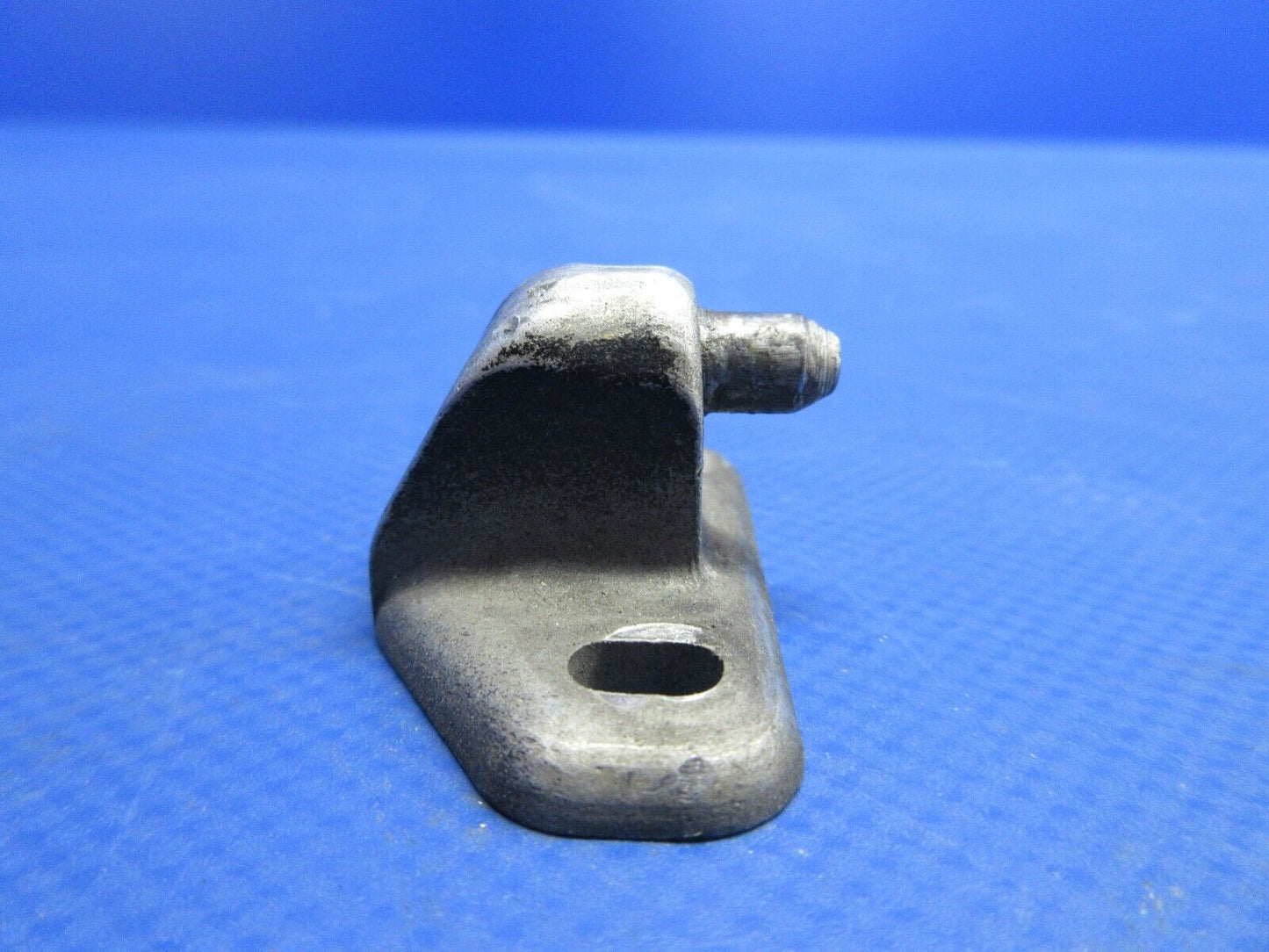Cessna P337H Skymaster Lower Cabin Inner Door Connector 1511426-1 (0724-755)