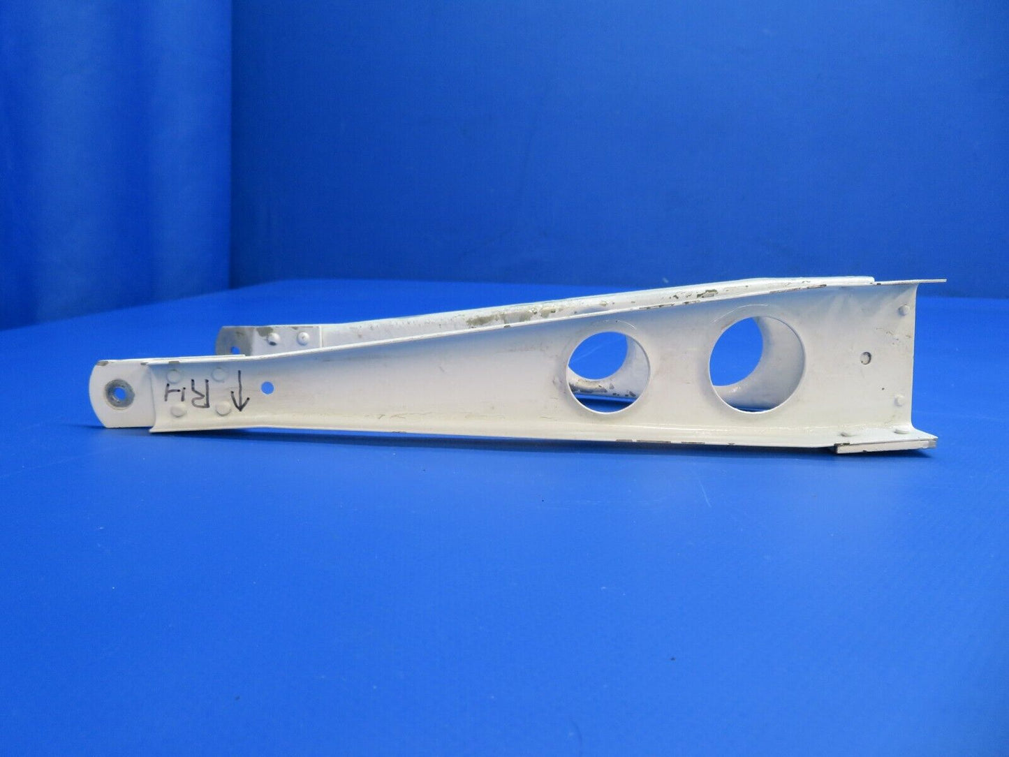Piper PA-28R-200 Arrow Stabilator Trim Rib Assy P/N 65244-00 (1022-595)