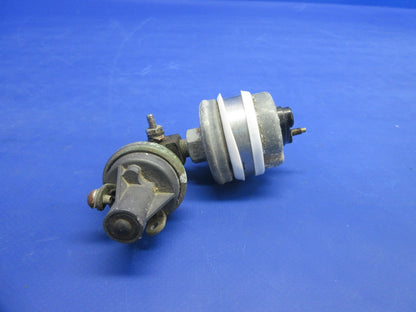 Piper PA-38-112 Tomahawk Fuel Pressure Transducer P/N 486-439 (0525-827)0