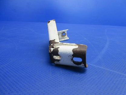 Piper PA-31T1 Cheyenne LH Main Gear Downlock Switch Bracket 41985-00 (0626-804)5