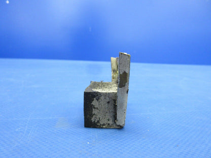 Piper PA-23-250 Aztec Landing Gear Bumper Assy P/N 17518-00 (0624-1336)