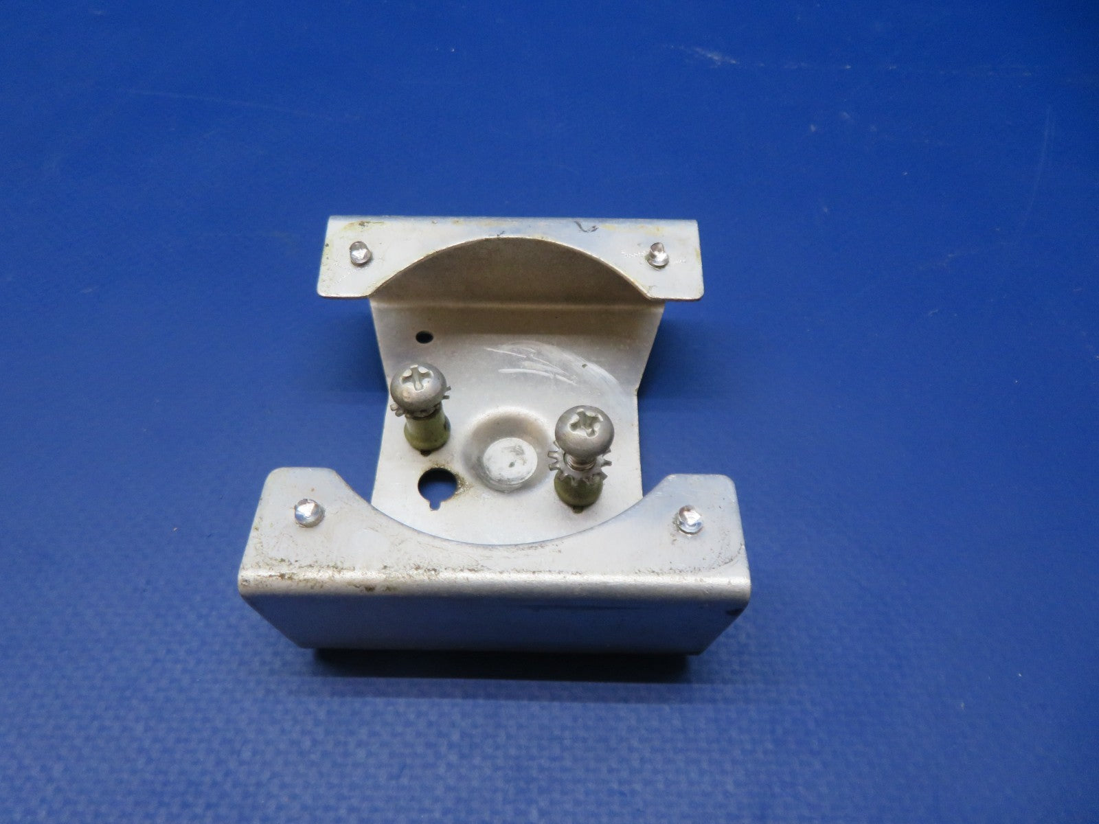 Cessna 182 / 182H Cabin Door LH Latch P/N 0711061-6 (0226-215)7