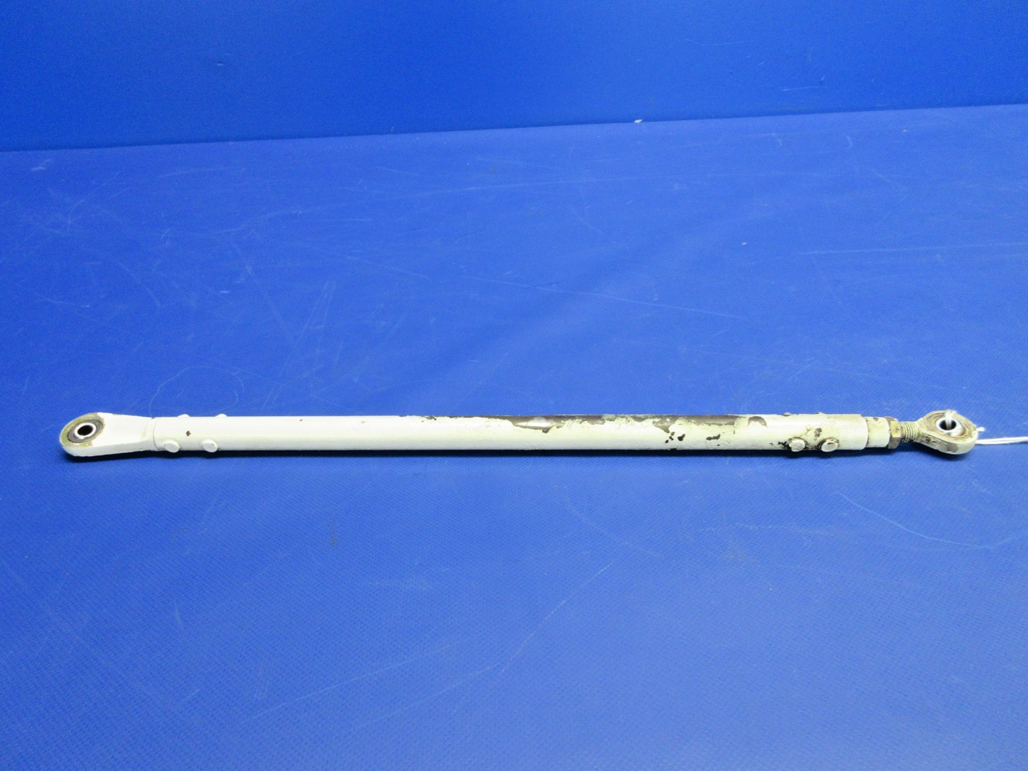 Cessna 310 / 310I Main Gear RH Drive Tube P/N 0841137-1 (0326-944)8