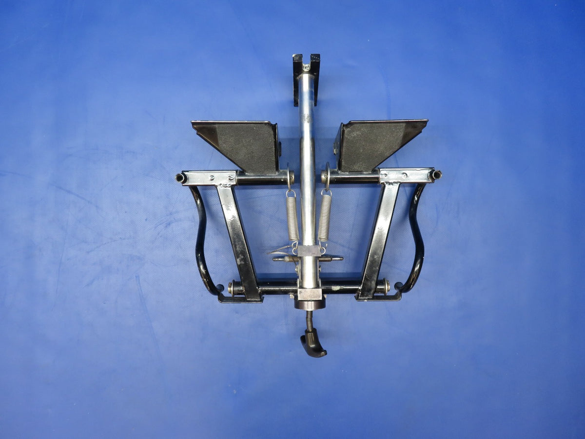 Diamond DA-40 LH Rudder Pedals P/N 22-2723-00-00 (0826-1224)1