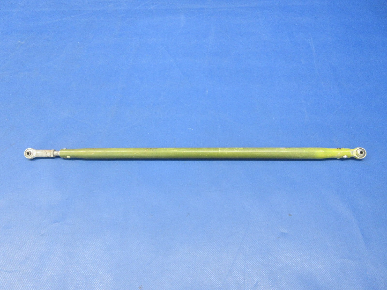 Bell 47J-2 Helicopter Lateral Cyclic Control Tube P/N 47-727-106-19 (1124-2034)1