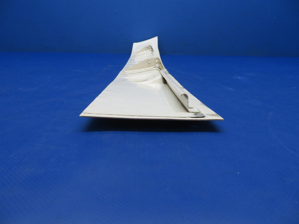 Beech T-34 / T-34B RH Nose Gear Door P/N 35-410077-3, 35-410077-23 (0926-418)10