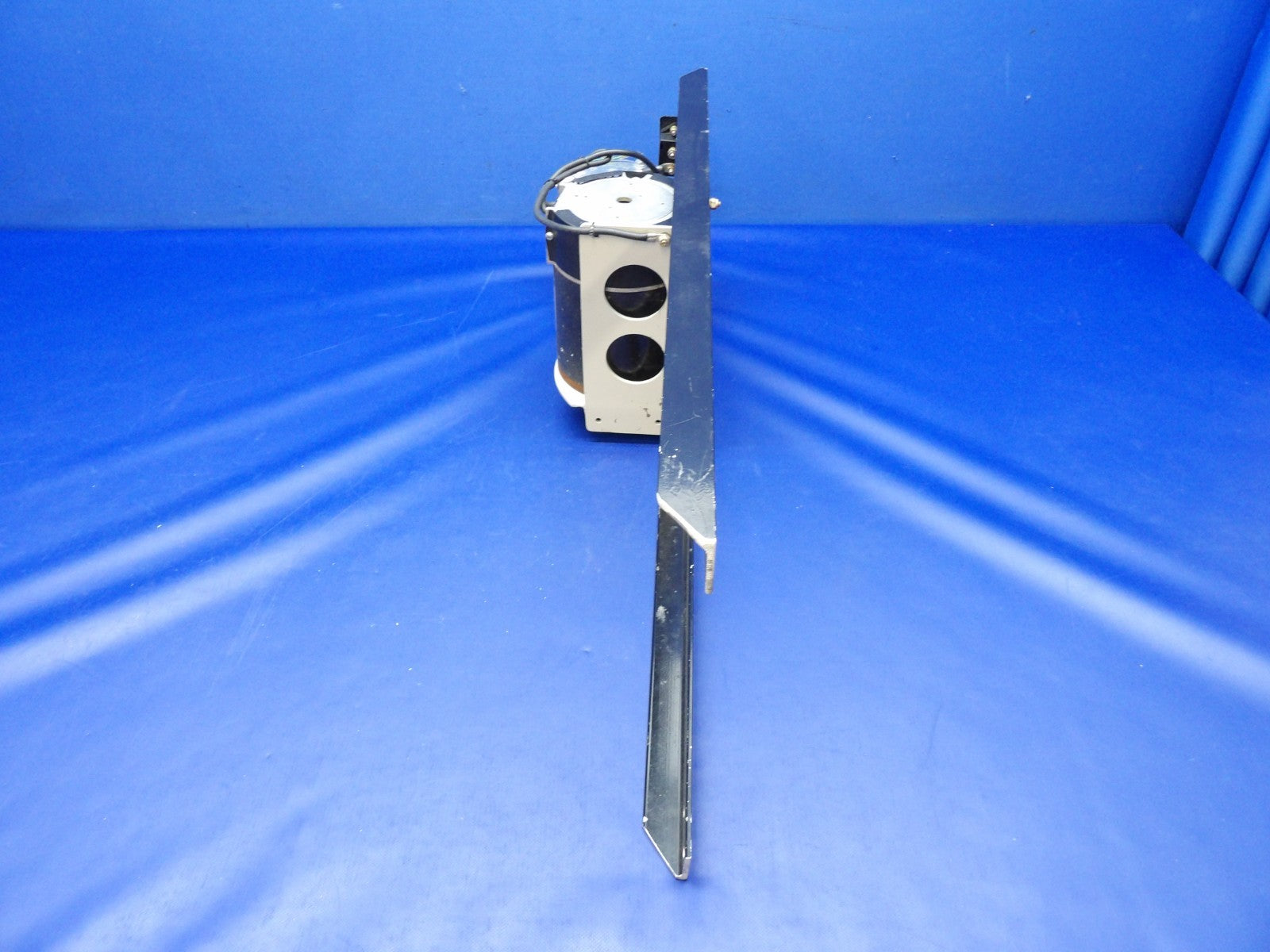 Air Tractor AT-301 AC Compressor + Motor 12/24V P/N P56SD112 TESTED (0626-1299)5