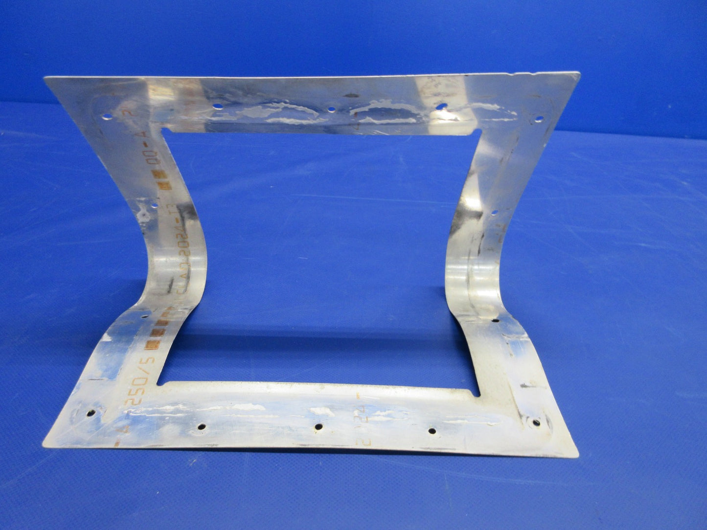 =Cessna 182 / 182L LH Wing Landing Light Window P/N 0722100-3 (0226-1034)6