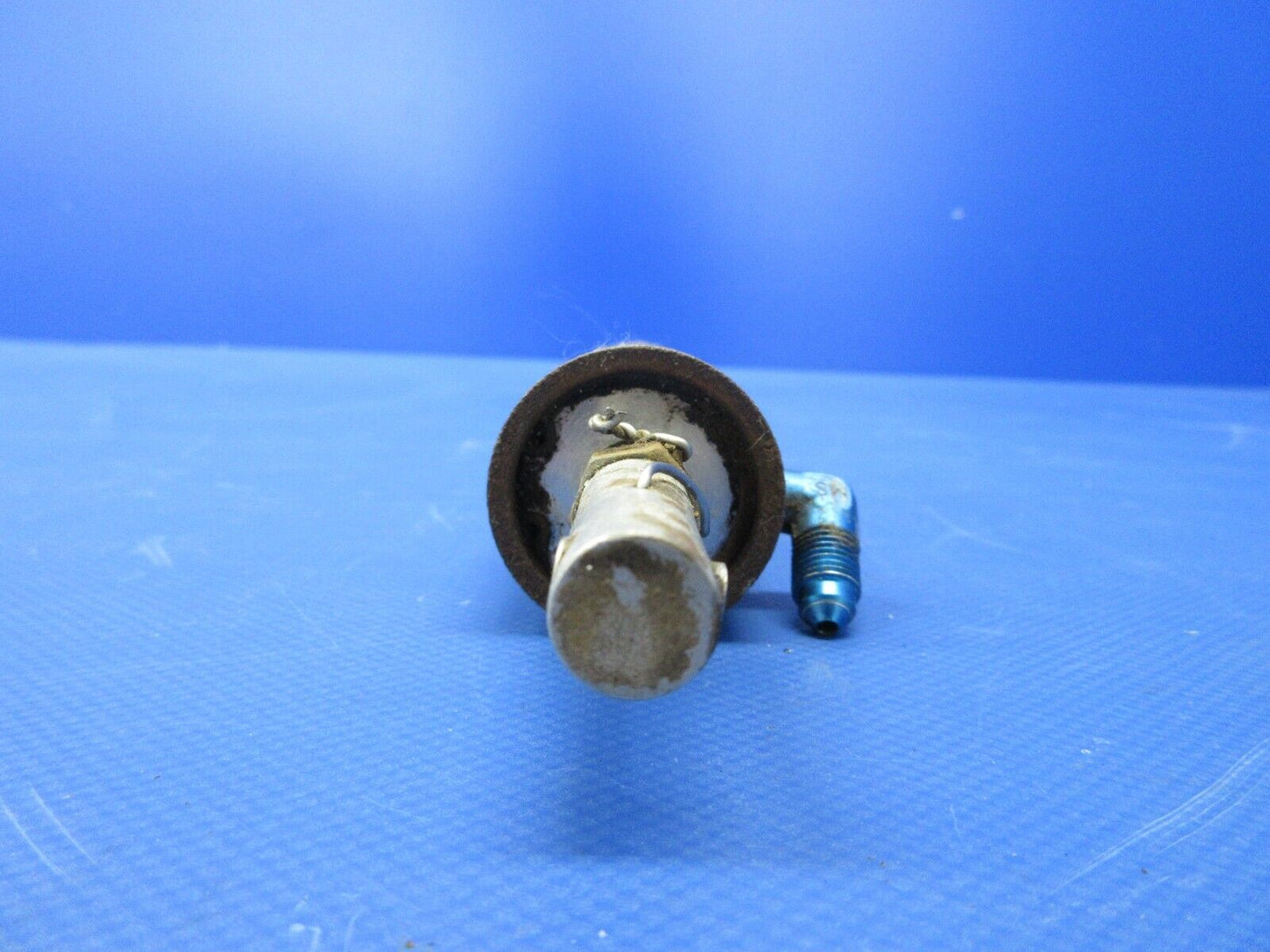 Bellanca 17-30A Viking Main Gear Hydraulic Cylinder Assy 195526-0 (0524-1254)