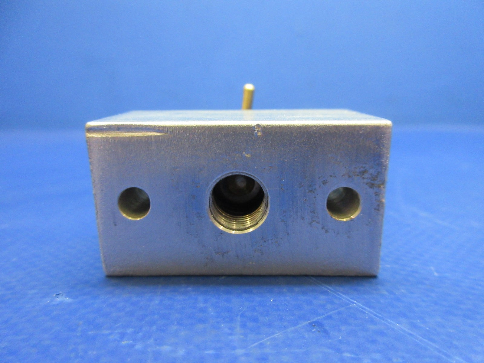 Lake LA-4-200 Fuel Quick Drain + Adapter Block P/N 2-6700 (0726-706)2