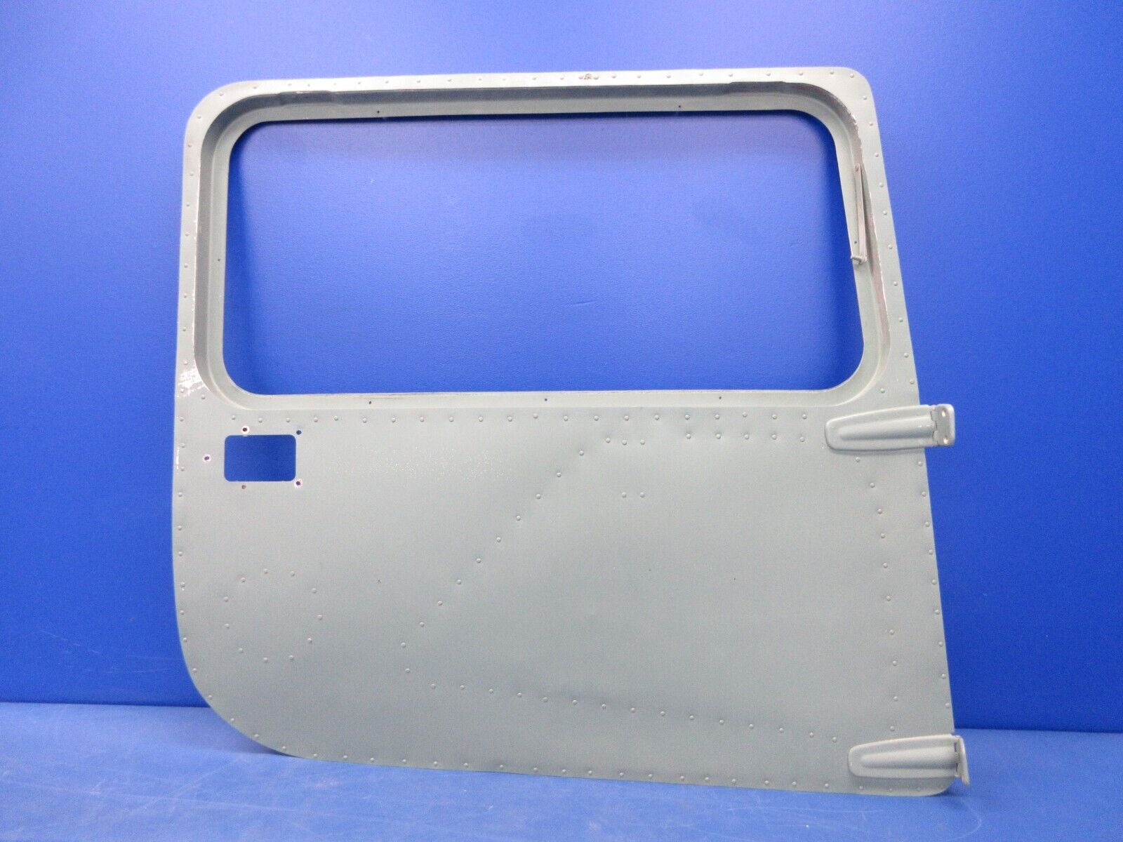 Cessna 150 / 150L Cabin Door RH P/N 0413033-26 (1024-2158)