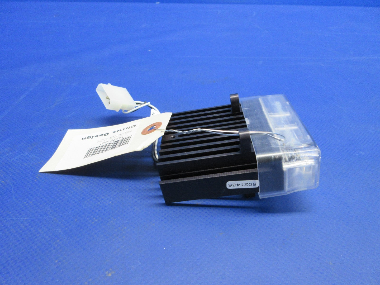 Cirrus SR20 / SR22 LED Recognition Light 28V P/N 18278-002 NOS (0326-983)5