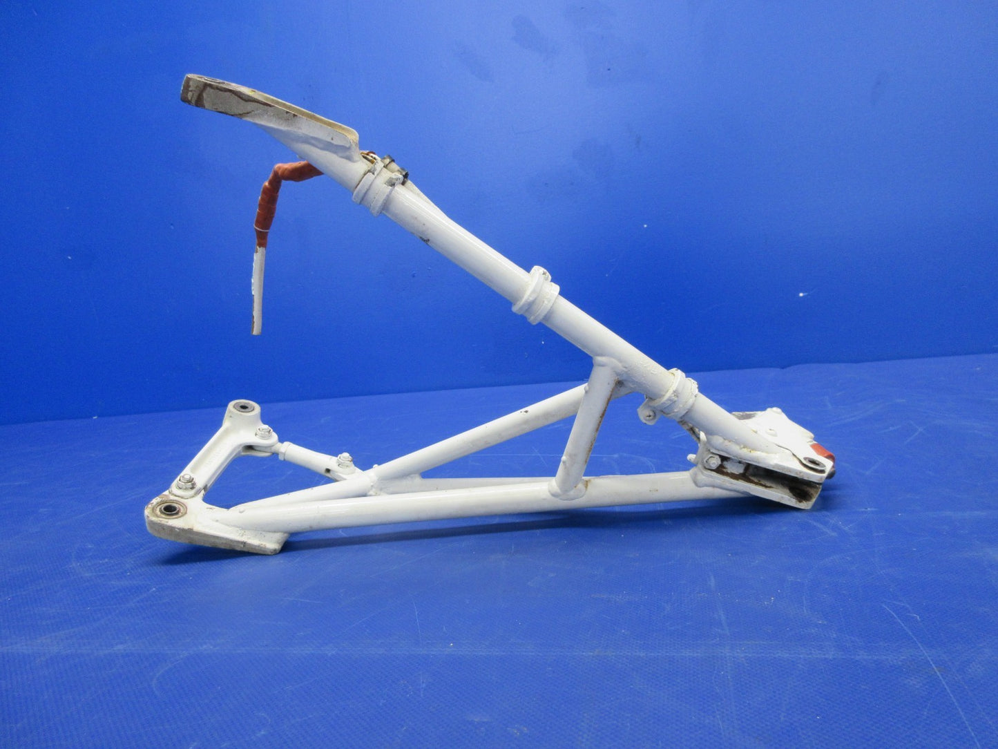 Cessna 310 / 310I Nose Gear Drag Brace Truss P/N 0842000-70 (0326-960)5