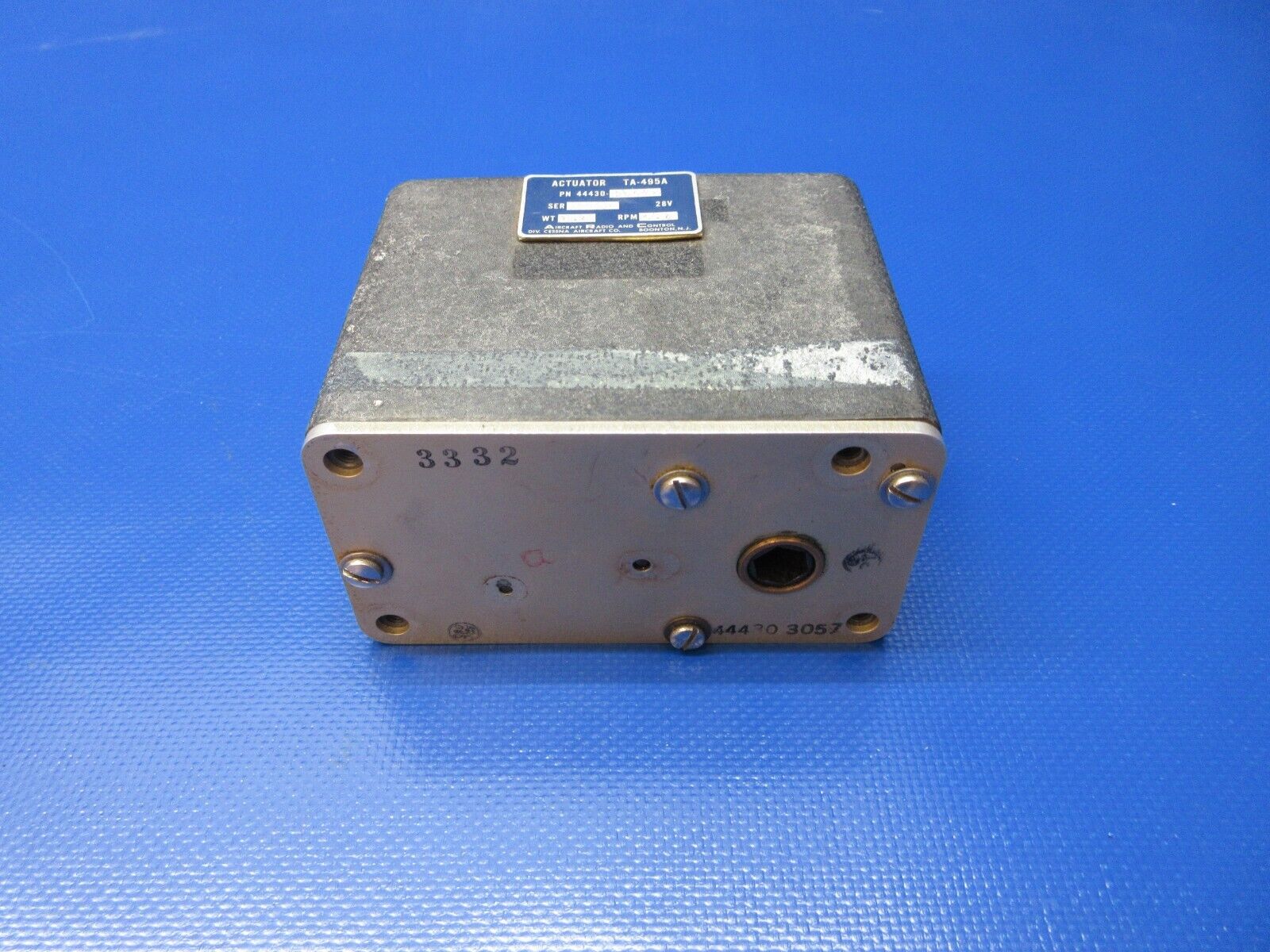 Aircraft Radio & Control TA-495A Actuator P/N 44430-3057 WARRANTY (122 ...