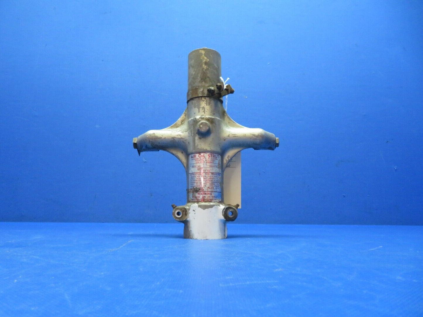 Piper PA-23-150 / 160 Main Gear Upper Strut Housing Assy P/N 31835-00 (0624-157)
