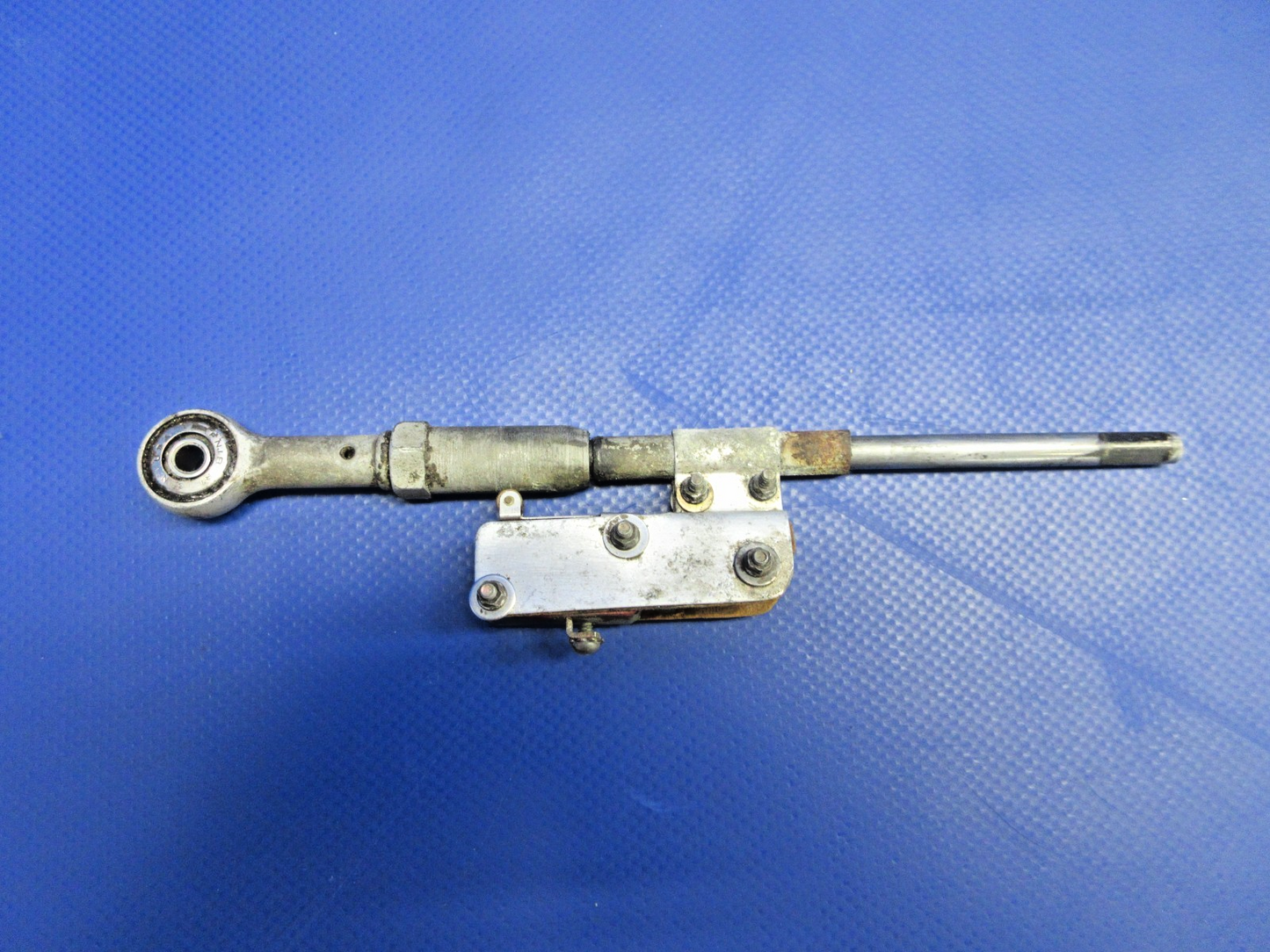 Beech F35 Bonanza Throttle Control Cable Extension P/N 35-944023 (0726-750)1