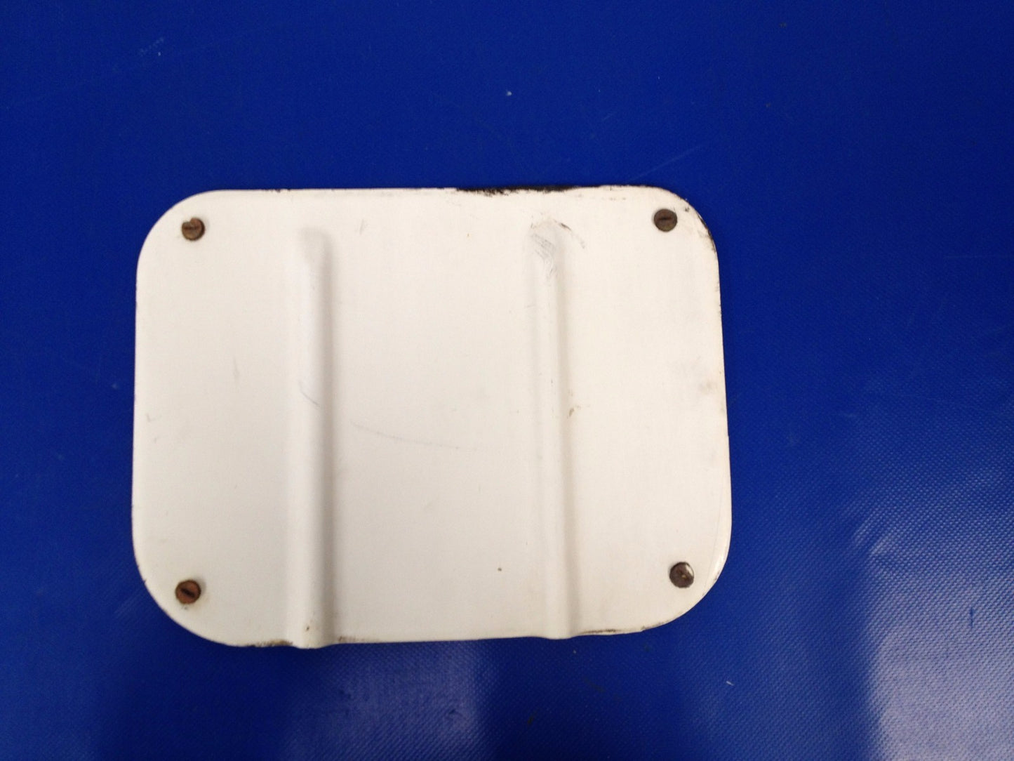 Beech Baron 58 Door Assy LG Actuator Access P/N 002-430020-7 (0217-176)0