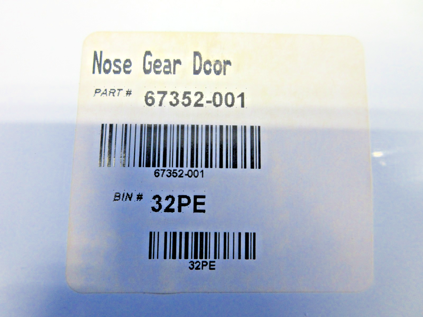 Piper PA-28R Nose Gear RH Door P/N 67352-001 NOS (0326-953)3