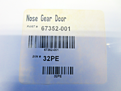 Piper PA-28R Nose Gear RH Door P/N 67352-001 NOS (0326-953)3
