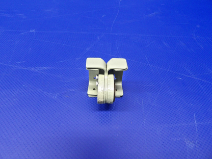 Cessna 150 Vertical Fin Upper Hinge Half P/N 0431033-1 NOS (0426-1233)4