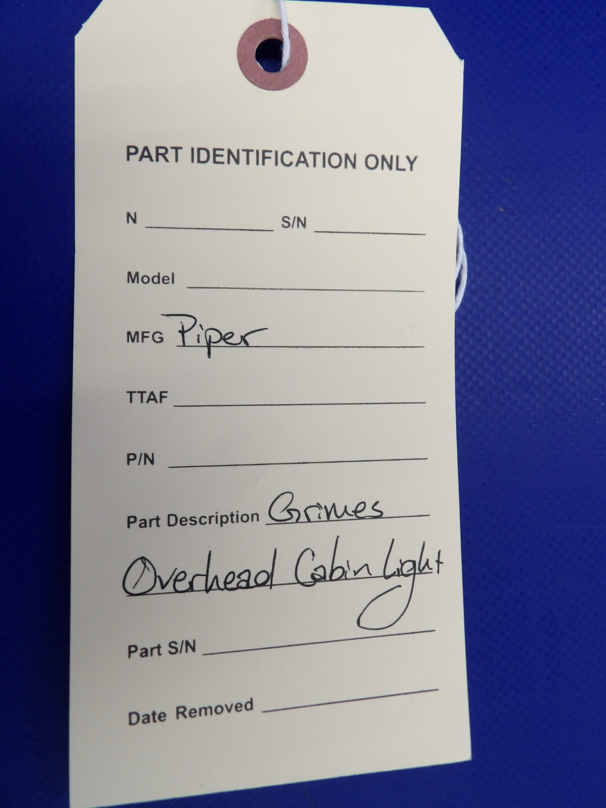 Piper Grimes Overhead Cabin Light P/N 15-0083-9 (0426-1229)11