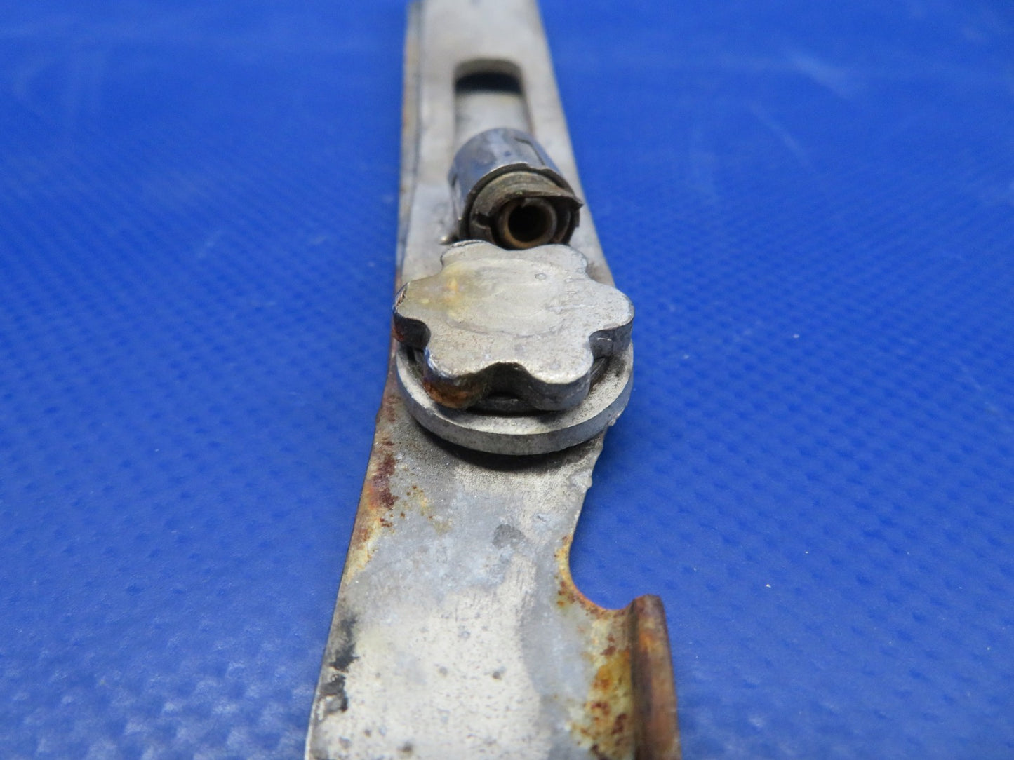 Rockwell Commander 112 LH Cabin Door Stop Arm P/N 43745-9 (0826-415)7
