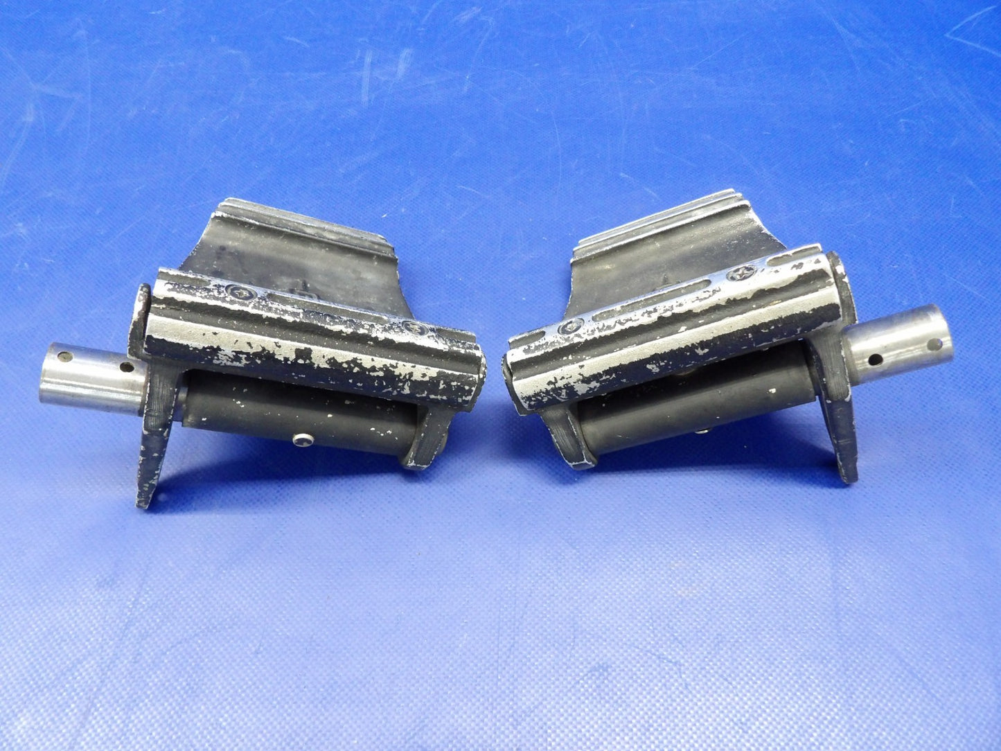 Piper PA-31T1 Cheyenne Brake + Rudder Pedal RH+LH P/N 44182-00 (0626-1309)4
