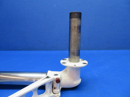 Beech 95 / D95A Travel Air RH Main Gear 95-810002-6, 95-810002-752 (0524-1771)